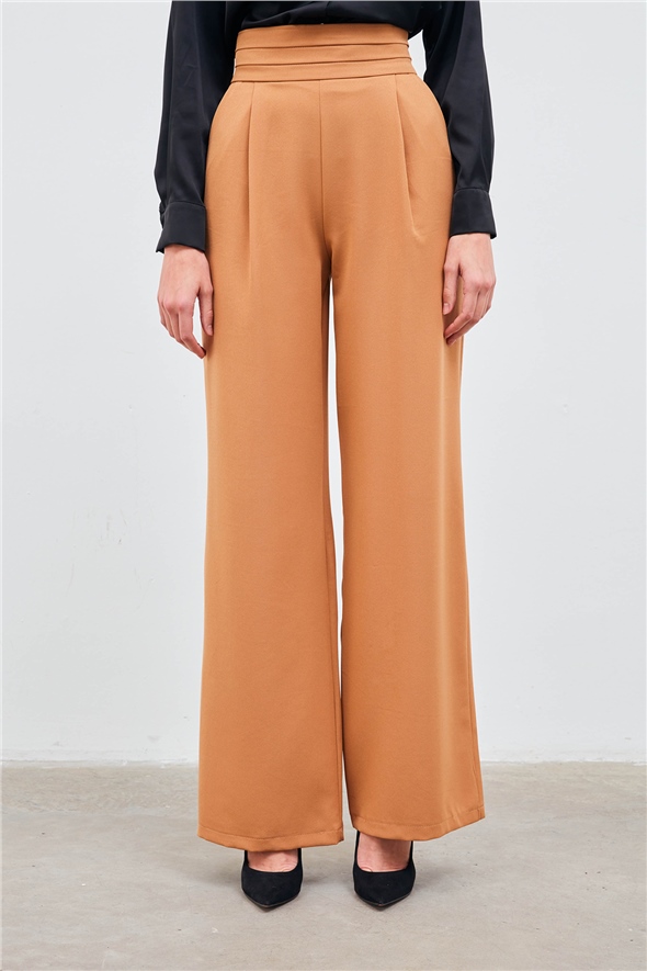 Waist Detailed Pocket Trousers - CAMEL