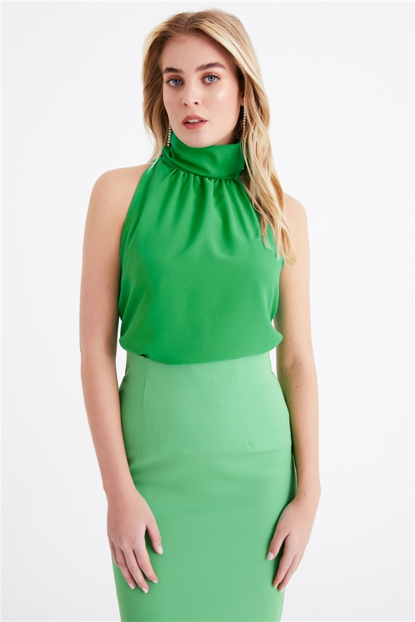 Pleated collar sleeveless blouse - GREEN