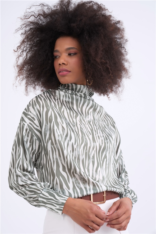 Patterned blouse with draped collar - GREEN ALMOND