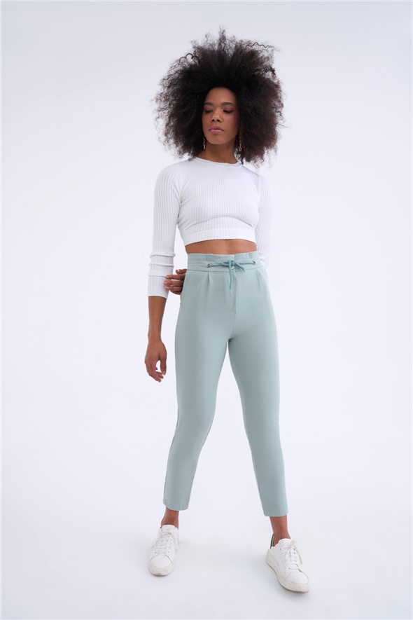 Frill detailed trousers - GREEN ALMOND