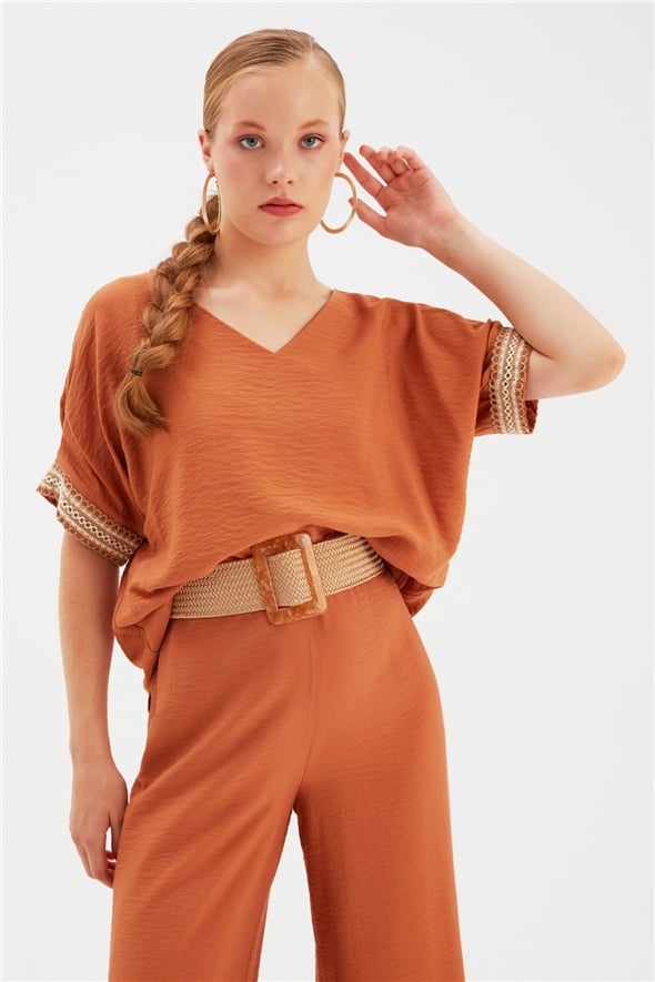 Straw Detailed Linen Blouse - TABA