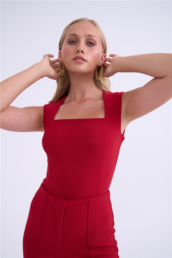 Square neck beatris bodysuit - RED