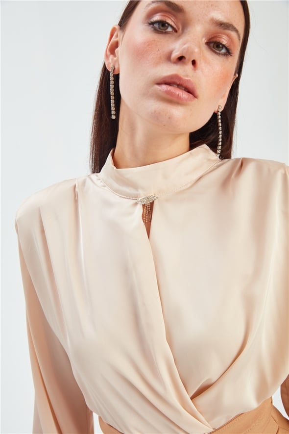Double Breasted Accessory Detailed Satin Blouse - CREAM