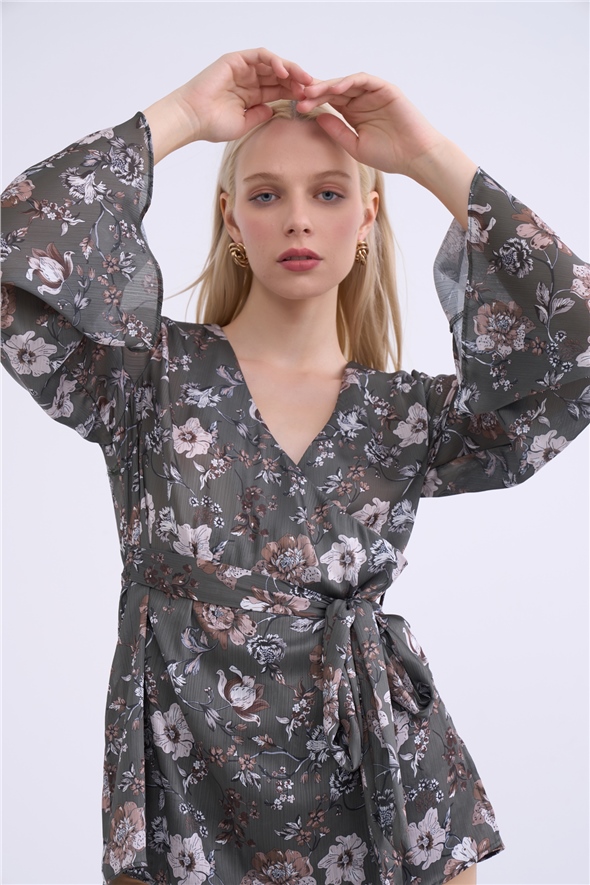 Double-breasted floral print belted blouse - KKHAKI