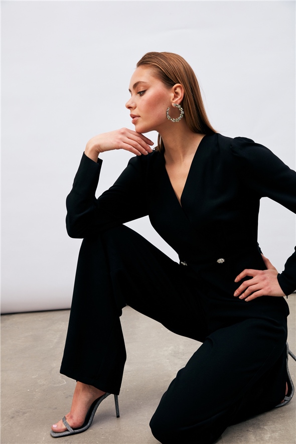 Crepe jumpsuit with double-breasted stone detail - BLACK