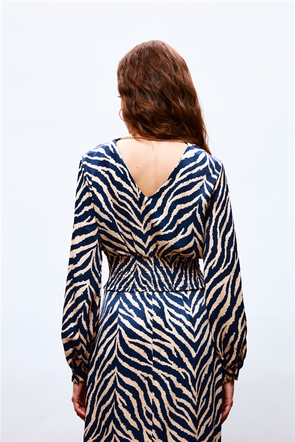 Double Breasted Zebra Patterned Satin Blouse - BLUE
