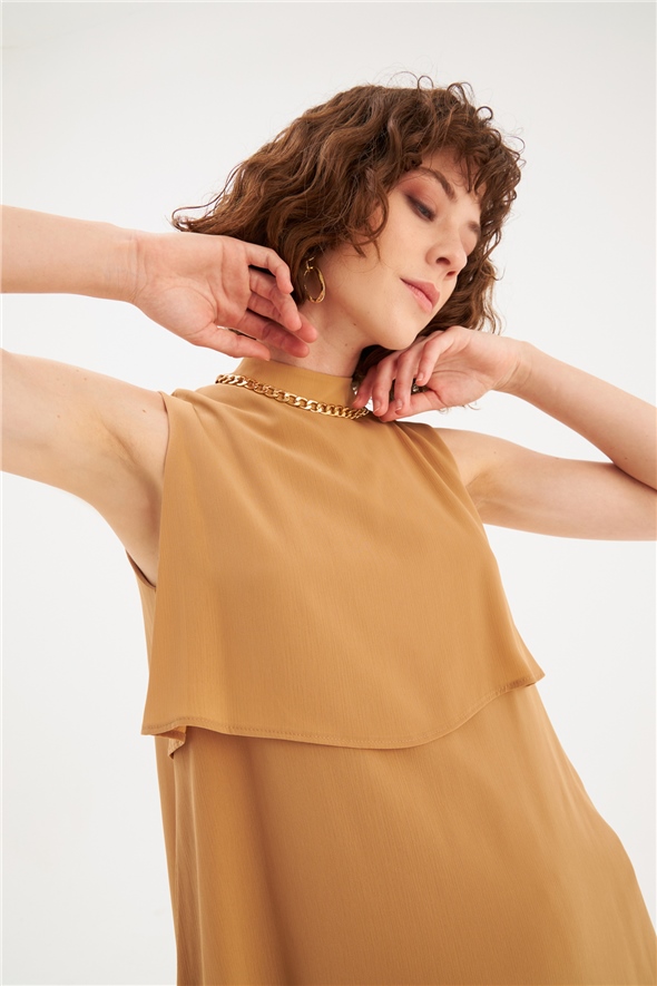Accessory Detailed Ruffle Blouse - CAMEL