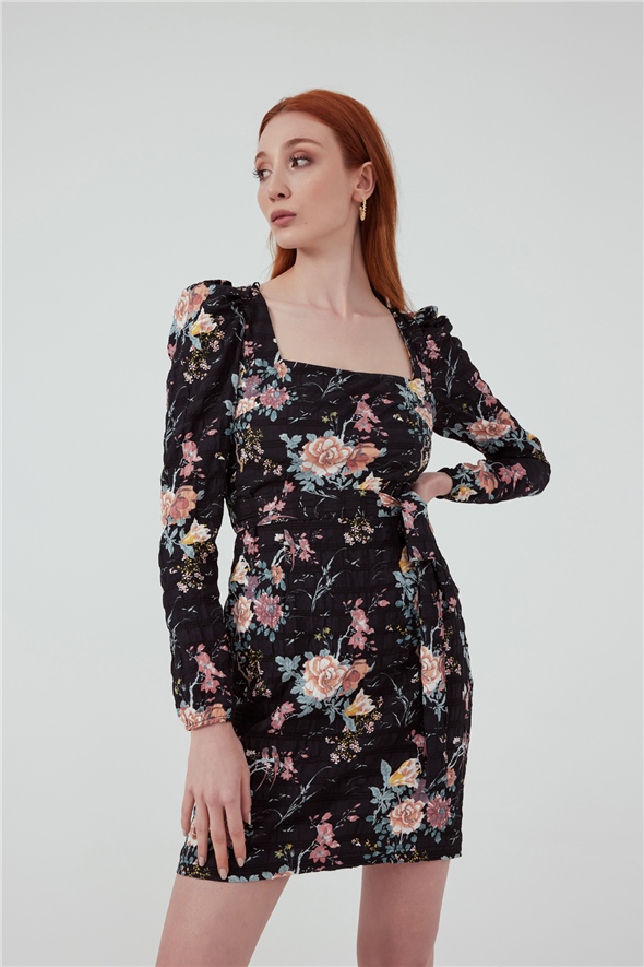 Floral pattern seersucker dress - BLACK