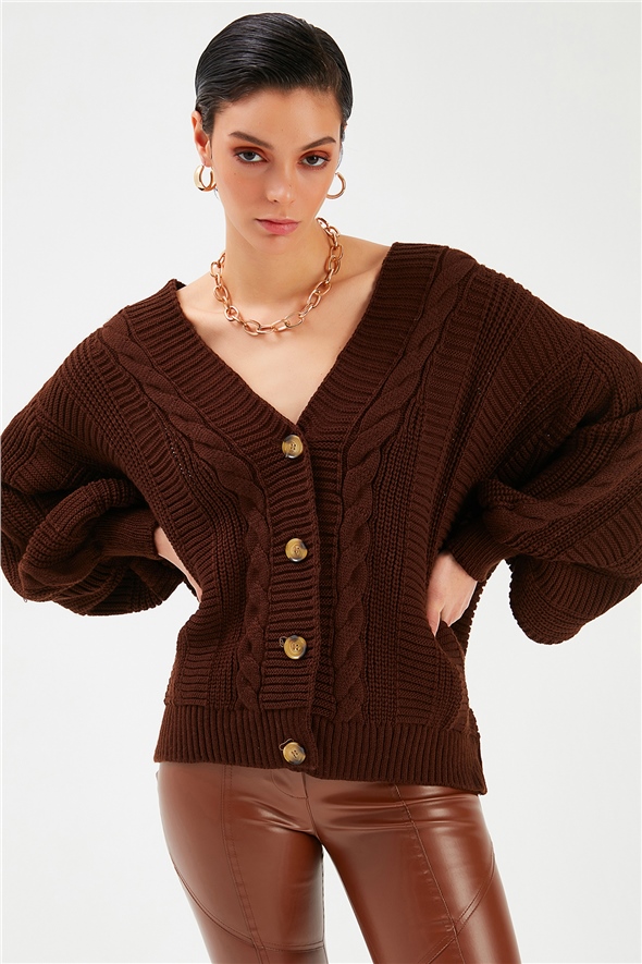 Buttoned Oversize Knitwear Cardigan - BROWN