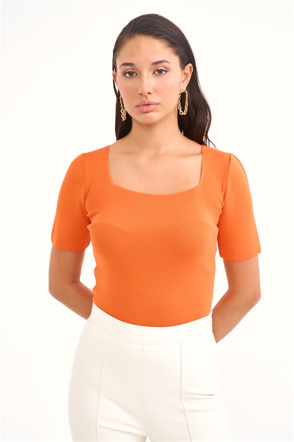 Square neck knit blouse - Orange