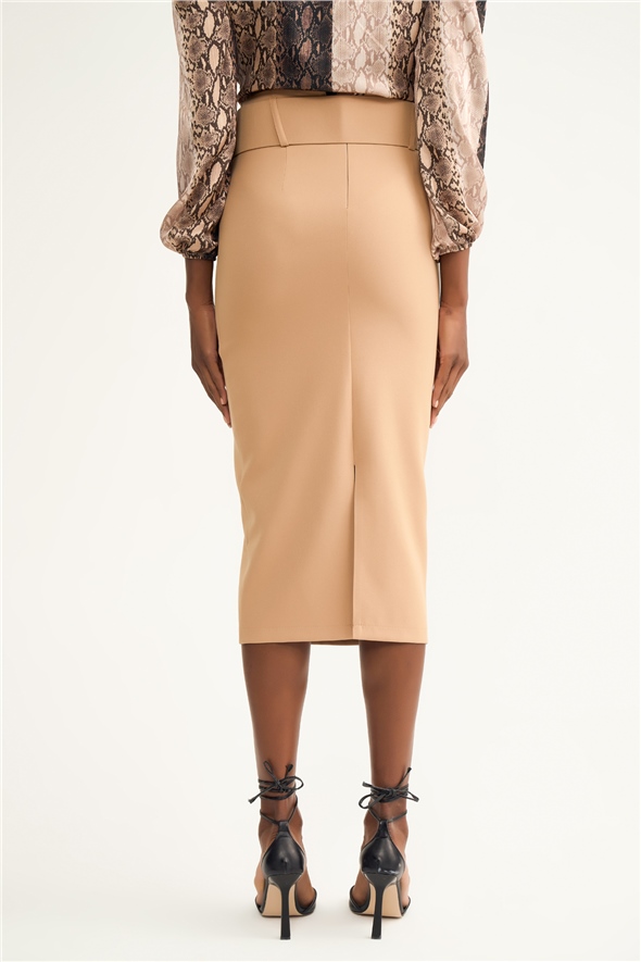 Belted pencil skirt - CAMEL