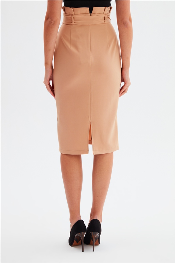 Belted pencil skirt - CAMEL