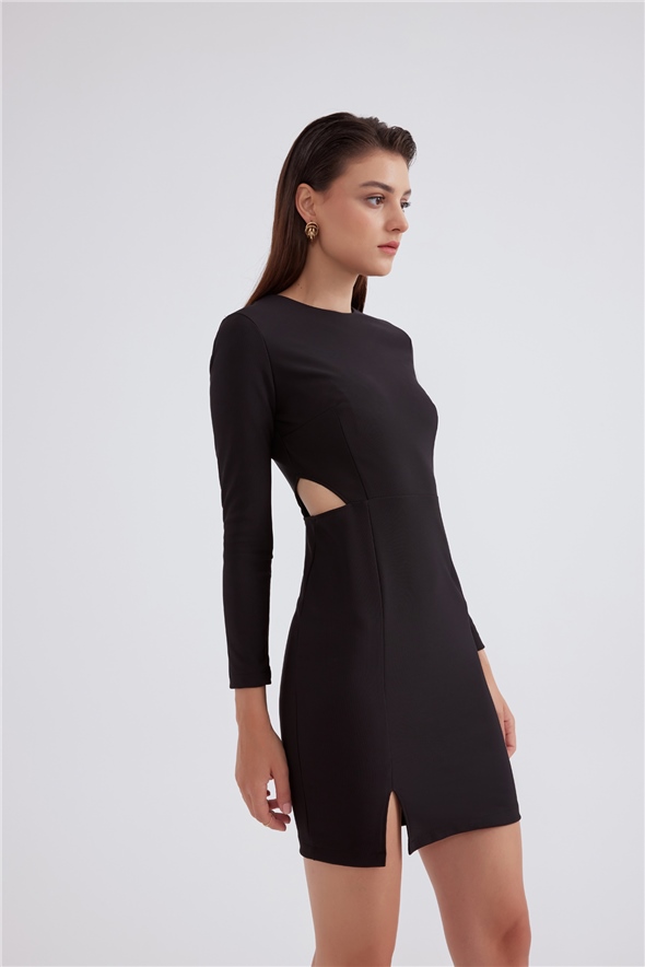 Mini dress with window - BLACK