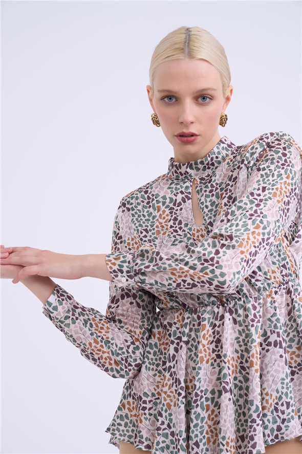 Collar detailed patterned blouse - GREEN ALMOND