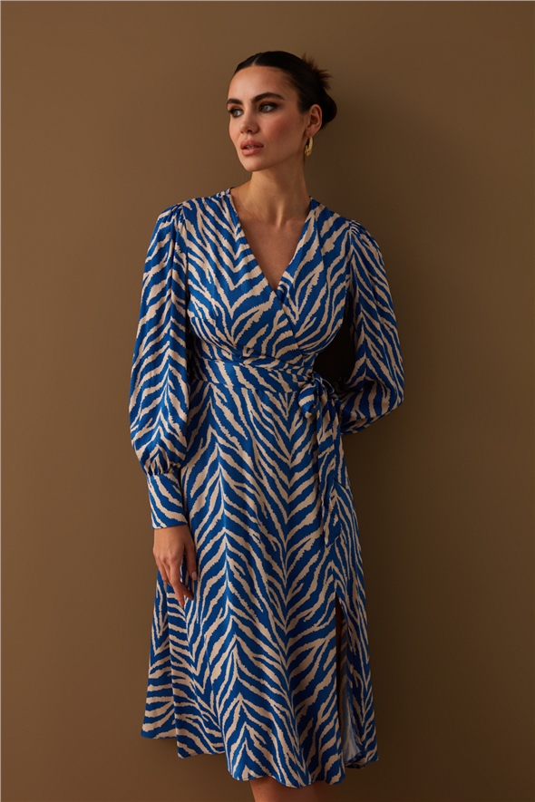 Zebra Desenli Kuşaklı Saten Elbise - MAVİ