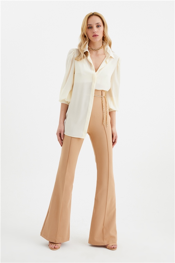 Chain belt flared trousers - CAMEL