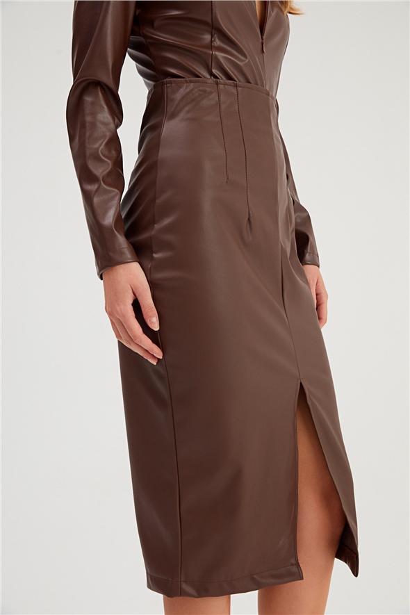 Front Slit Leather Skirt - BROWN