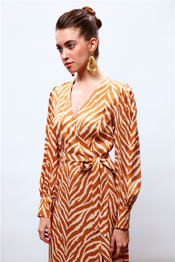 Zebra Patterned Belted Satin Dress - CAMEL
